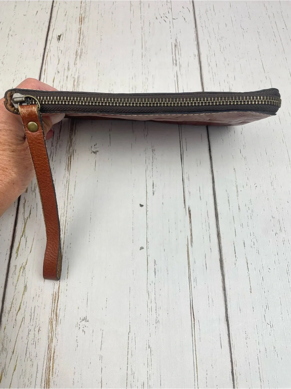 Patricia Nash Tooled‎ Italian Leather Wristlet/Wallet